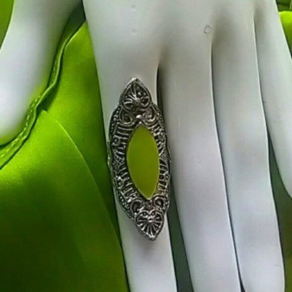 Silver-Toned Adjustable Ring with Green Oval Accent - Picture 1 of 9